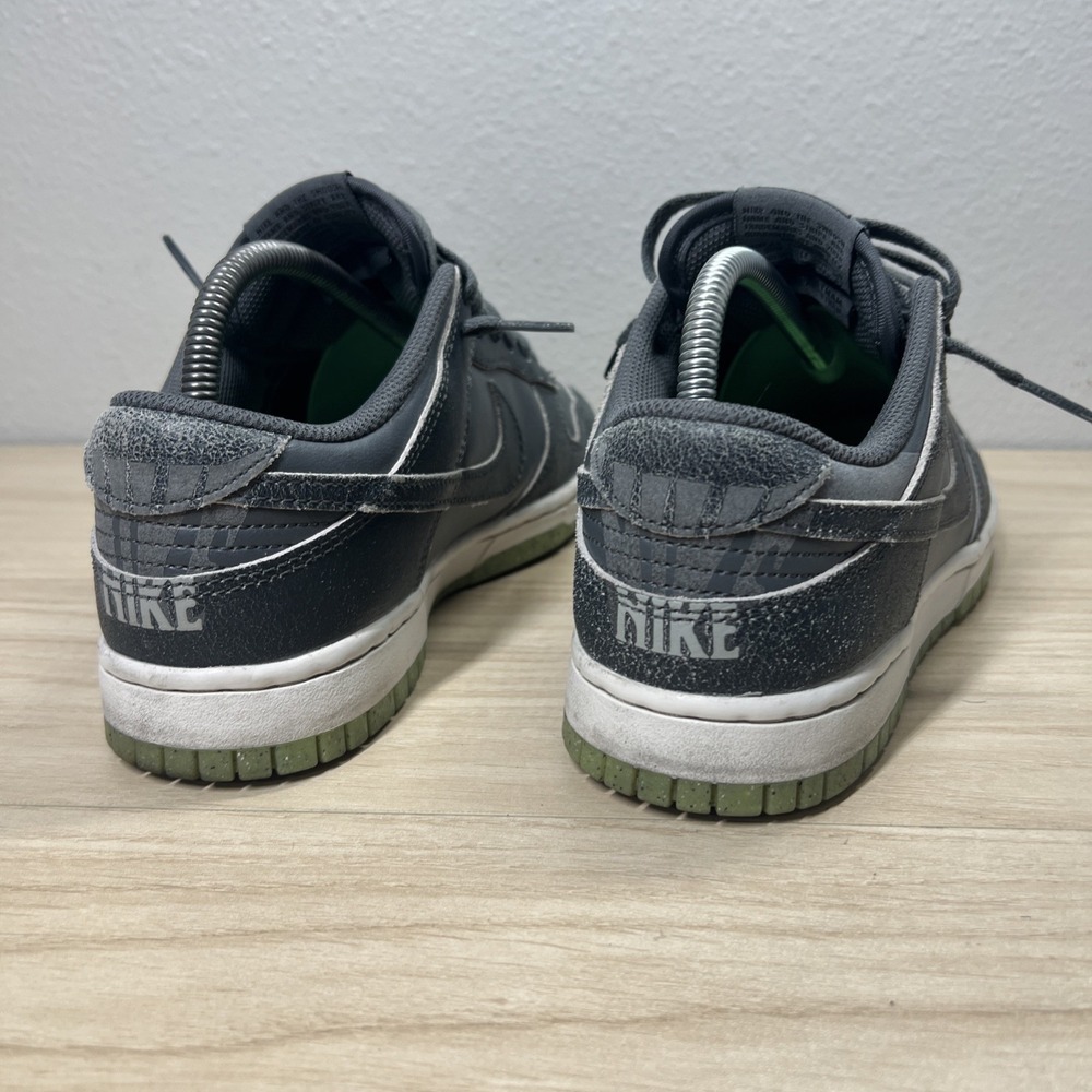 Nike Dunk Low Retro 2022 Halloween Iron Grey Scream Green‎ DQ7681-001 Men's 7 - Picture 6 of 10